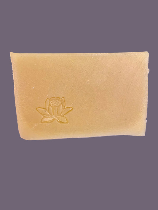 #54 Carrot facial bar- Frankincense, Geranium, Cedarwood